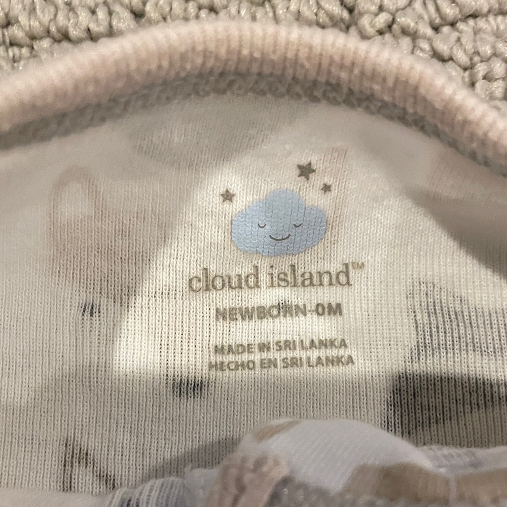 Cloud Island Animal Print newborn-3M size Footie in Cream & Tan - Picture 2 of 7